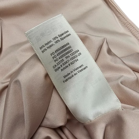 Aritzia Wilfred Free Naidoo Bodysuit Cross Back Silky Nude Peach Size Large - Picture 4 of 7